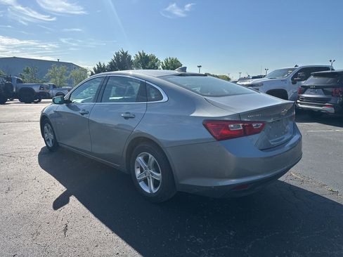 Used 2023 Chevrolet Malibu LT image 4
