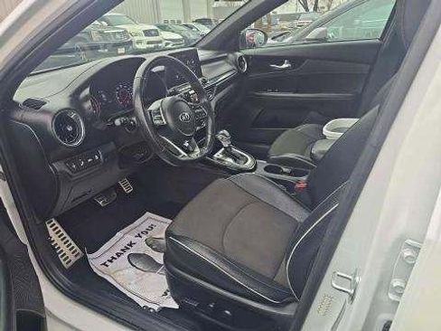 Used 2021 Kia Forte GT-Line w/ GT-Line Premium Package image 6