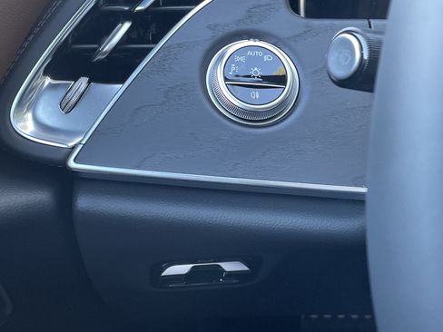 New 2026 Mercedes-Benz E 450 4MATIC All-Terrain Wagon image 23