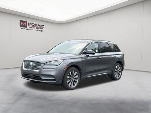 Used 2022 Lincoln Corsair Reserve w/ Equipment Group 201A AWD/4WD image 4
