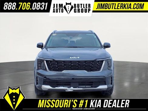 Used 2024 Kia Sorento S image 32