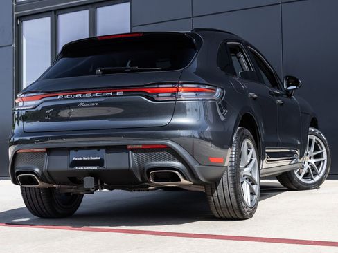 New 2026 Porsche Macan image 11