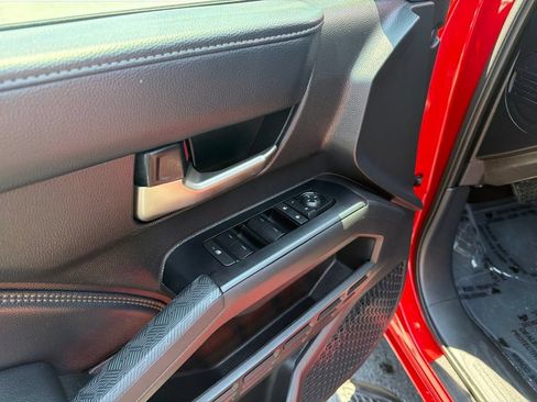 Certified 2025 Toyota Tacoma Limited AWD/4WD image 20
