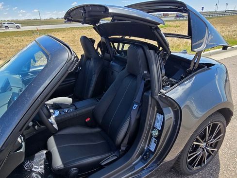 New 2026 MAZDA MX-5 Miata RF Grand Touring w/ Weather Package RWD image 23