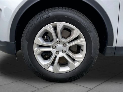 Used 2023 Land Rover Discovery Sport S AWD/4WD image 11