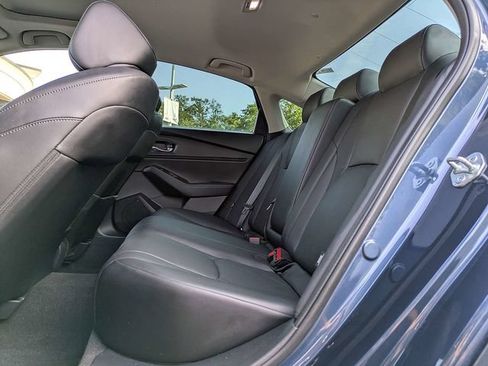 Used 2023 Honda Accord Touring image 12