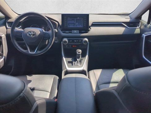 Used 2019 Toyota RAV4 XLE Premium w/ Cold Weather Package FWD image 25