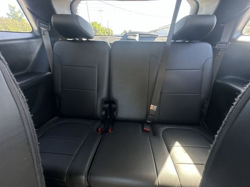 Used 2020 Chevrolet Traverse RS image 27