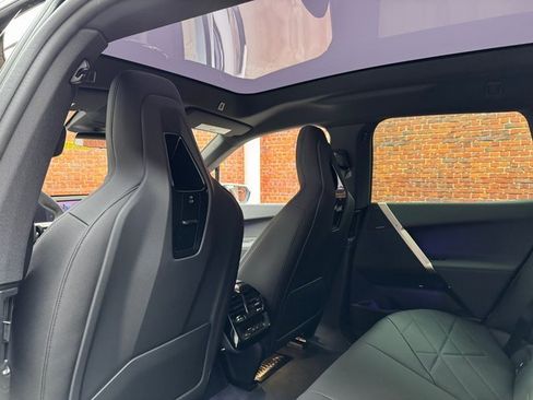 New 2026 BMW iX xDrive60 w/ Premium Package image 24