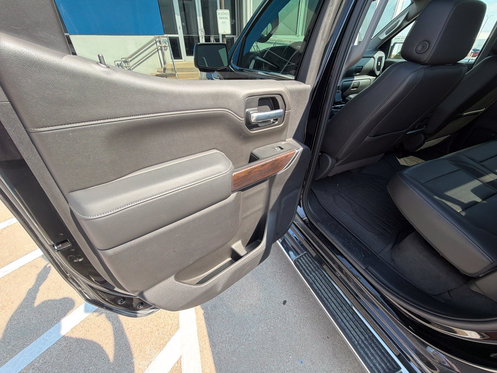 Used 2020 GMC Sierra 1500 SLT AWD/4WD image 12