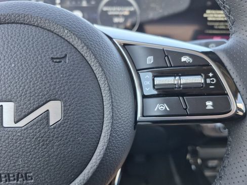 New 2026 Kia Seltos SX AWD/4WD image 19