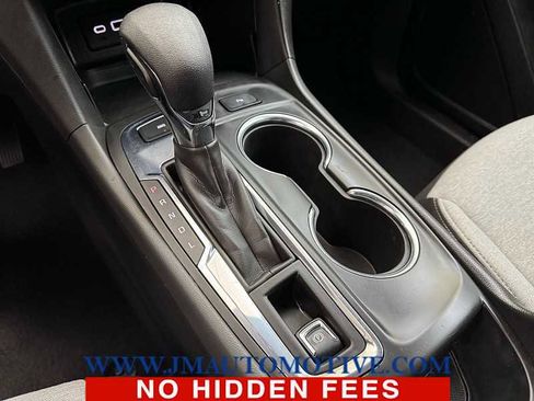 Used 2023 Chevrolet Equinox LT AWD/4WD image 29