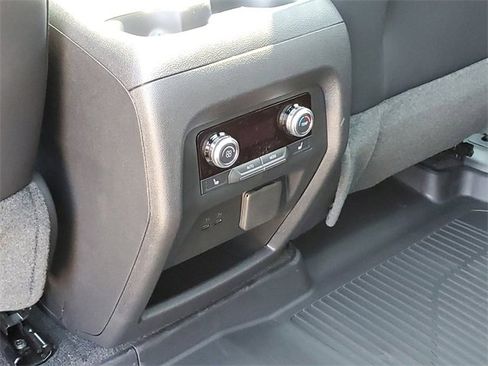 New 2025 GMC Acadia Elevation w/ Elevation Premium Package image 30