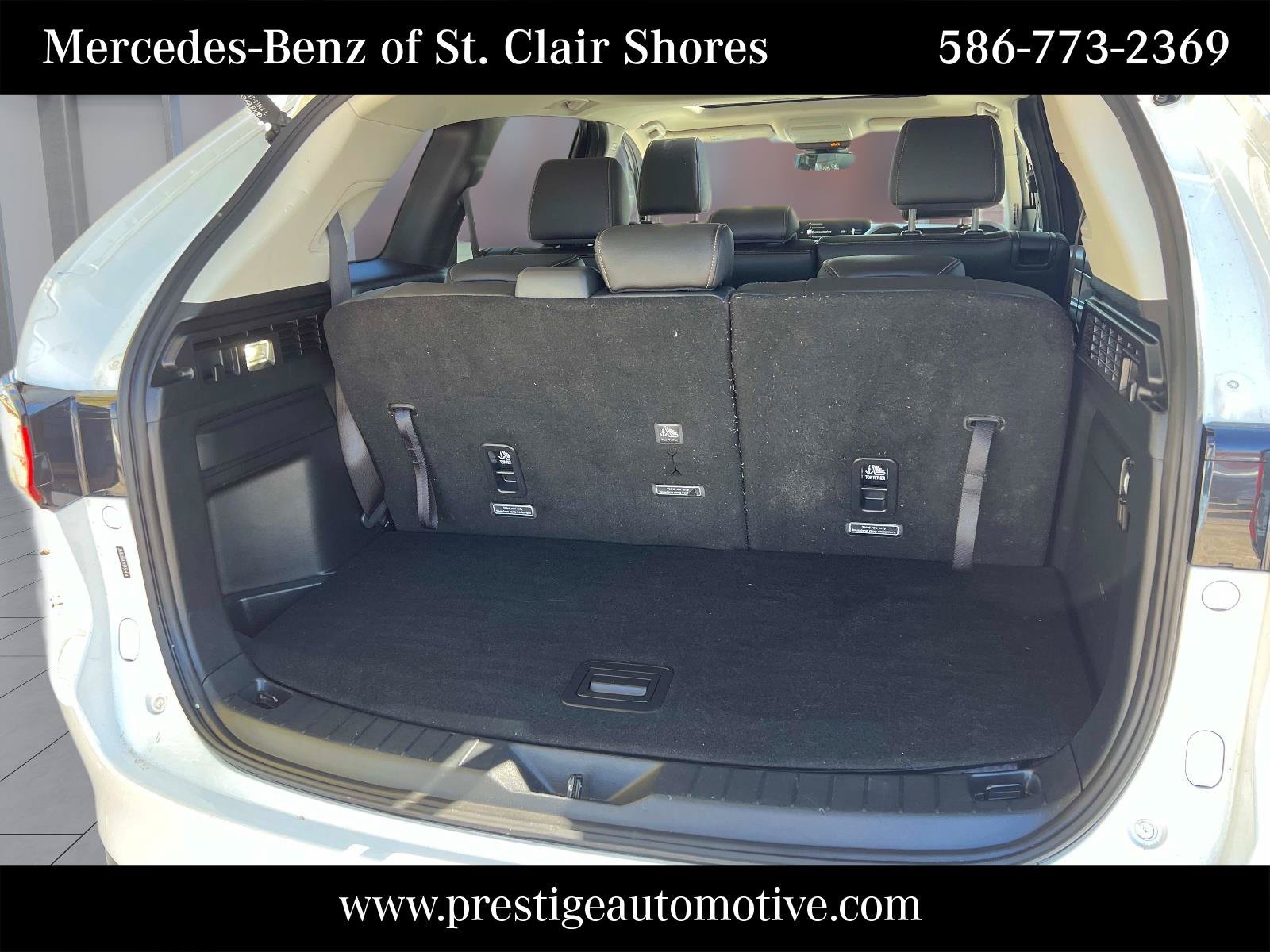 Used 2024 MAZDA CX-90 Plug-In Hybrid w/ Preferred AWD/4WD image 12