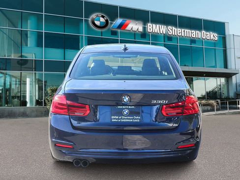 Used 2017 BMW 330i Sedan image 10