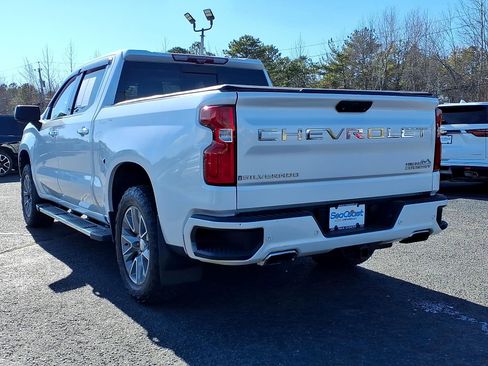 Used 2021 Chevrolet Silverado 1500 High Country w/ Technology Package image 4