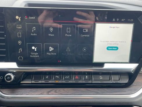 New 2026 GMC Sierra 2500 SLT image 11