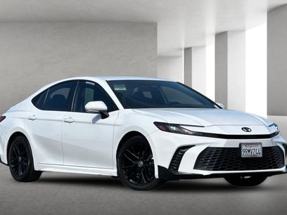 Used 2025 Toyota Camry SE