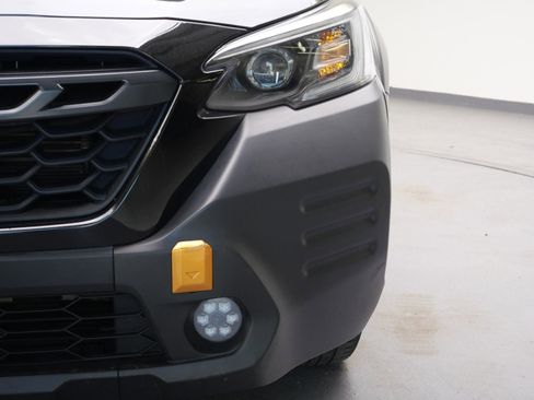 Used 2022 Subaru Outback Wilderness AWD/4WD image 5
