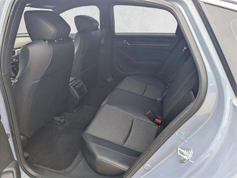Used 2022 Honda Accord Sport image 14
