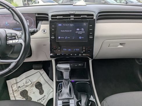 Used 2022 Hyundai Tucson SEL w/ Convenience Package FWD image 17
