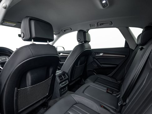 Certified 2023 Audi Q5 2.0T Premium w/ Convenience Package AWD/4WD image 19