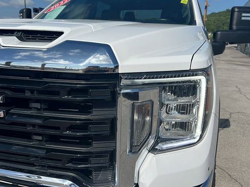 Used 2022 GMC Sierra 2500 Pro w/ Convenience Package AWD/4WD image 10