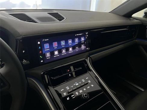 New 2026 Porsche Panamera 4 image 18