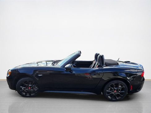 Used 2020 FIAT 124 Spider Abarth w/ Convenience Group image 7