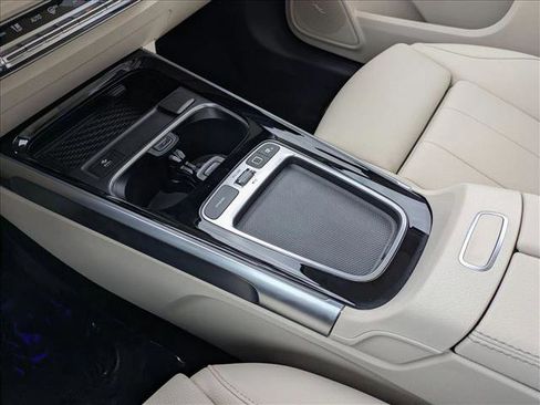 Certified 2026 Mercedes-Benz GLB 250 image 12