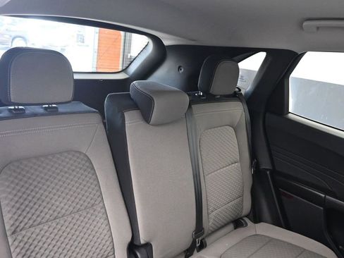 Used 2021 Ford Escape SE image 14