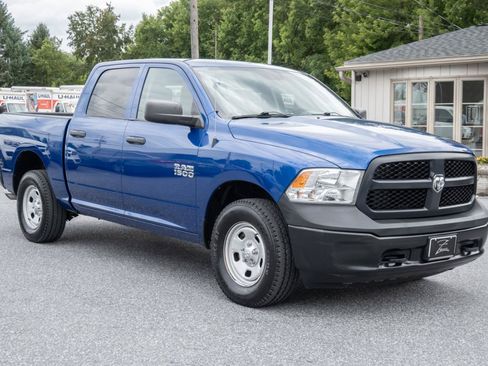 Used 2016 RAM 1500 Tradesman w/ Popular Equipment Group AWD/4WD image 4