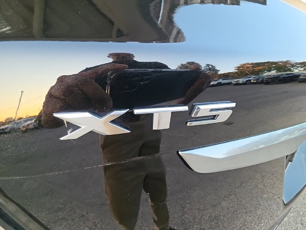 Used 2020 Cadillac XT5 Sportv AWD/4WD image 42