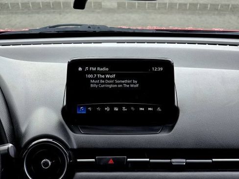Used 2019 Toyota Yaris LE FWD image 17