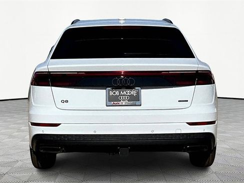 New 2026 Audi Q8 Premium image 4