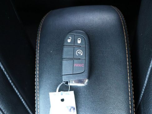 Used 2018 Jeep Compass Limited w/ Safe & Security Group AWD/4WD image 20