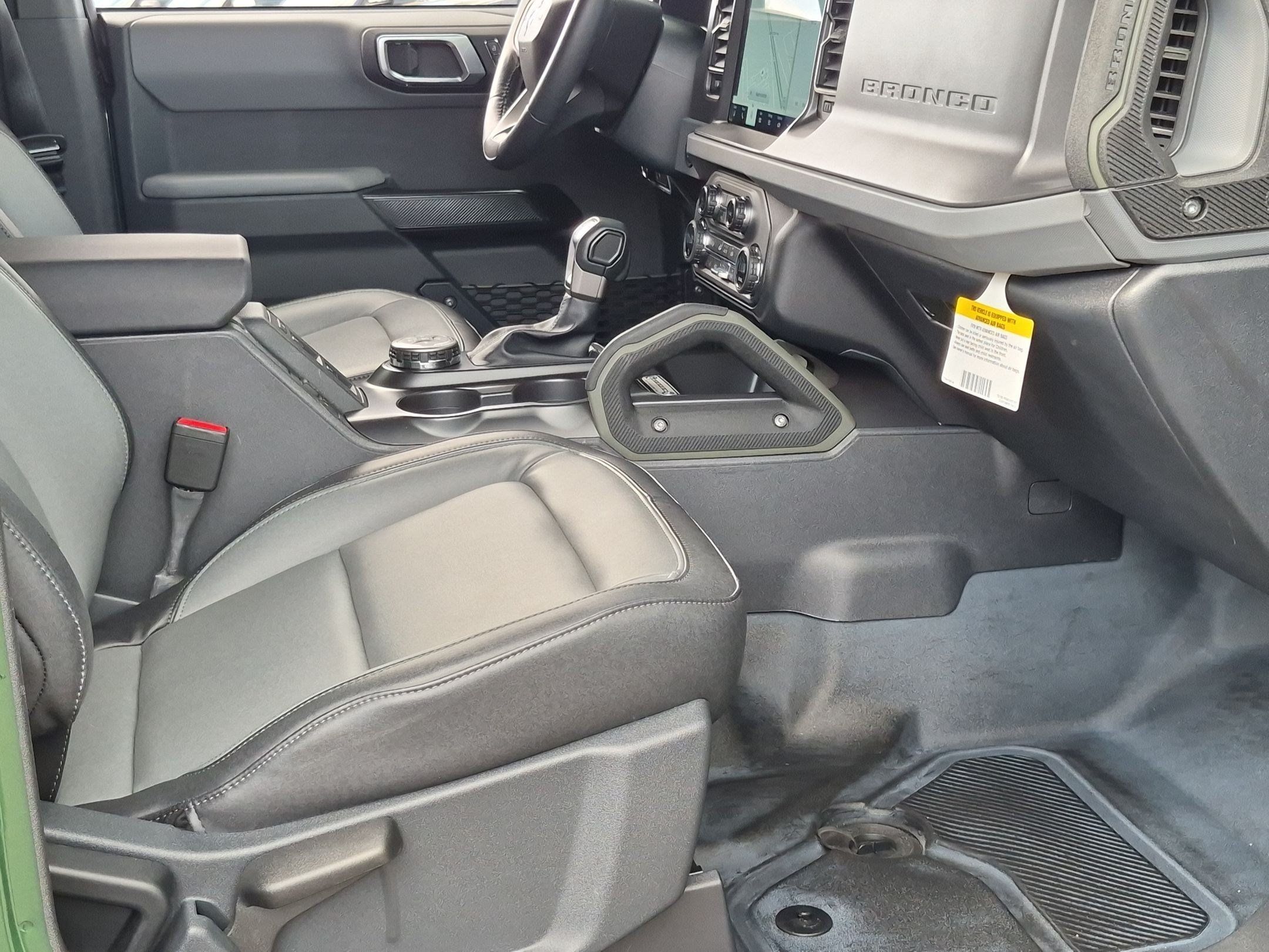Used 2024 Ford Bronco Everglades AWD/4WD image 25