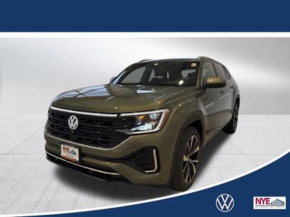 New 2026 Volkswagen Atlas Cross Sport SEL Premium R-Line