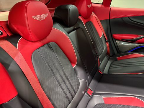 New 2025 Aston Martin DBX 707 image 24