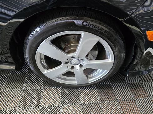 Used 2012 Mercedes-Benz E 350 4MATIC Sedan image 31