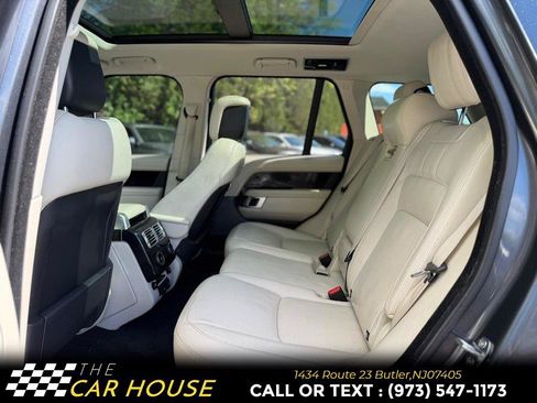 Used 2019 Land Rover Range Rover HSE AWD/4WD image 18