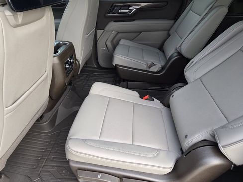 New 2026 GMC Yukon XL Elevation w/ Elevation Premium Package image 20