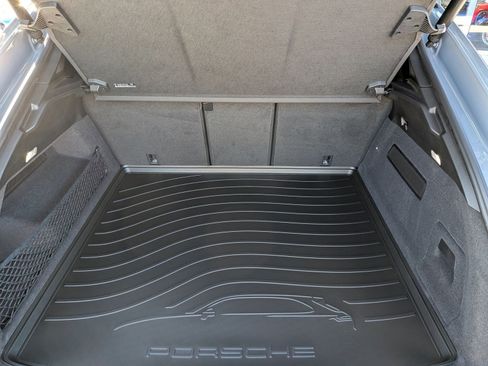 New 2026 Porsche Cayenne Coupe image 23