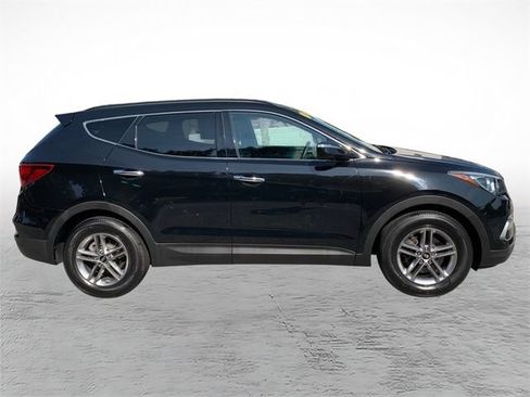 Used 2018 Hyundai Santa Fe Sport w/ 2.4L Value Package 02 FWD image 2