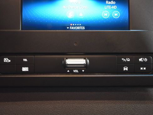 Used 2023 Mercedes-Benz Sprinter 2500 image 30