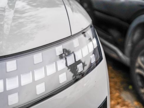 New 2026 Hyundai Ioniq 9 SEL image 15