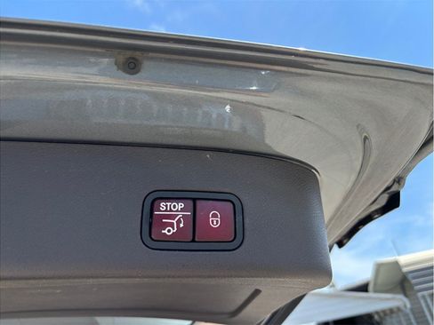 Used 2018 Mercedes-Benz GLS 450 4MATIC image 50