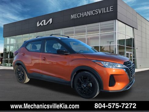 Used 2023 Nissan Kicks SV w/ Interior Electronics Package image 1