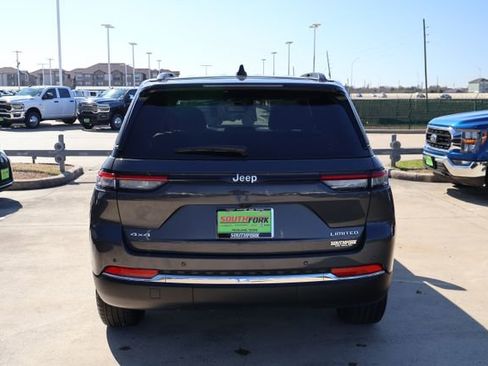 Used 2024 Jeep Grand Cherokee Limited image 6