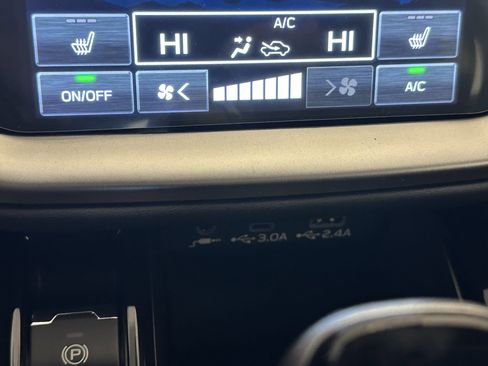 New 2025 Subaru Legacy Limited w/ Popular Package #2 image 18